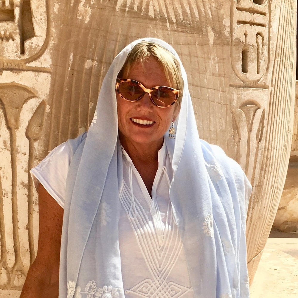 Meet your Posher, Laurie